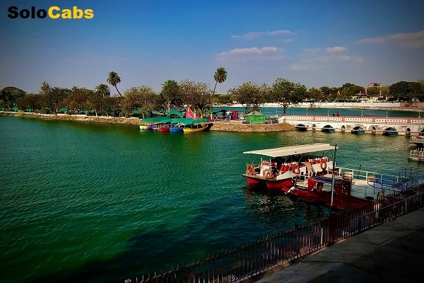 Taxi from Indore to Ahmedabad, Indore to Ahmedabad cab, Indore to Ahmedabad taxi