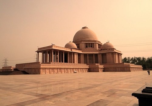 Manali to Noida cabs, Manali to Noida taxi, cab from Manali to Noida, taxi from Manali to Noida, cab service from Manali to Noida, taxi service from Manali to Noida, Book Manali to Noida cabs, Taxi from Manali to Noida cab Booking service